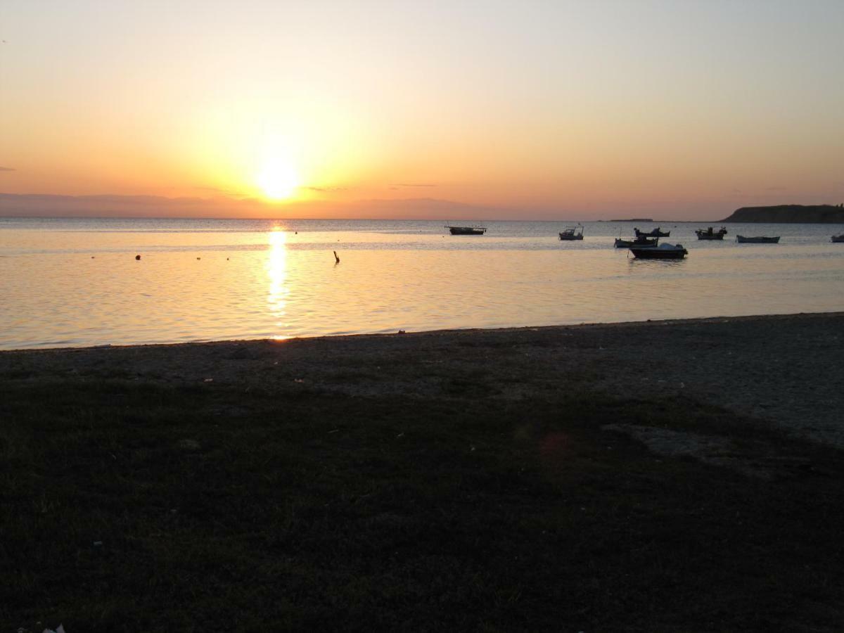 Ferienhaus Kali Beach Chalkidiki Nea Kallikrateia Exterior photo